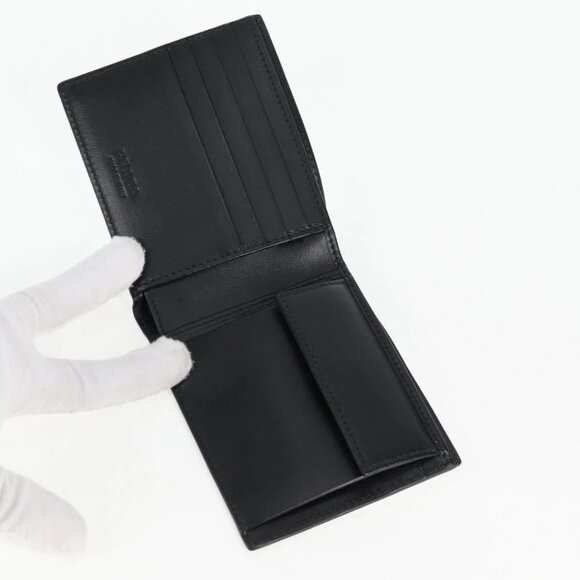 PRADA Wallet Patent leather Silver Auth 127893M - Picture 7 of 15